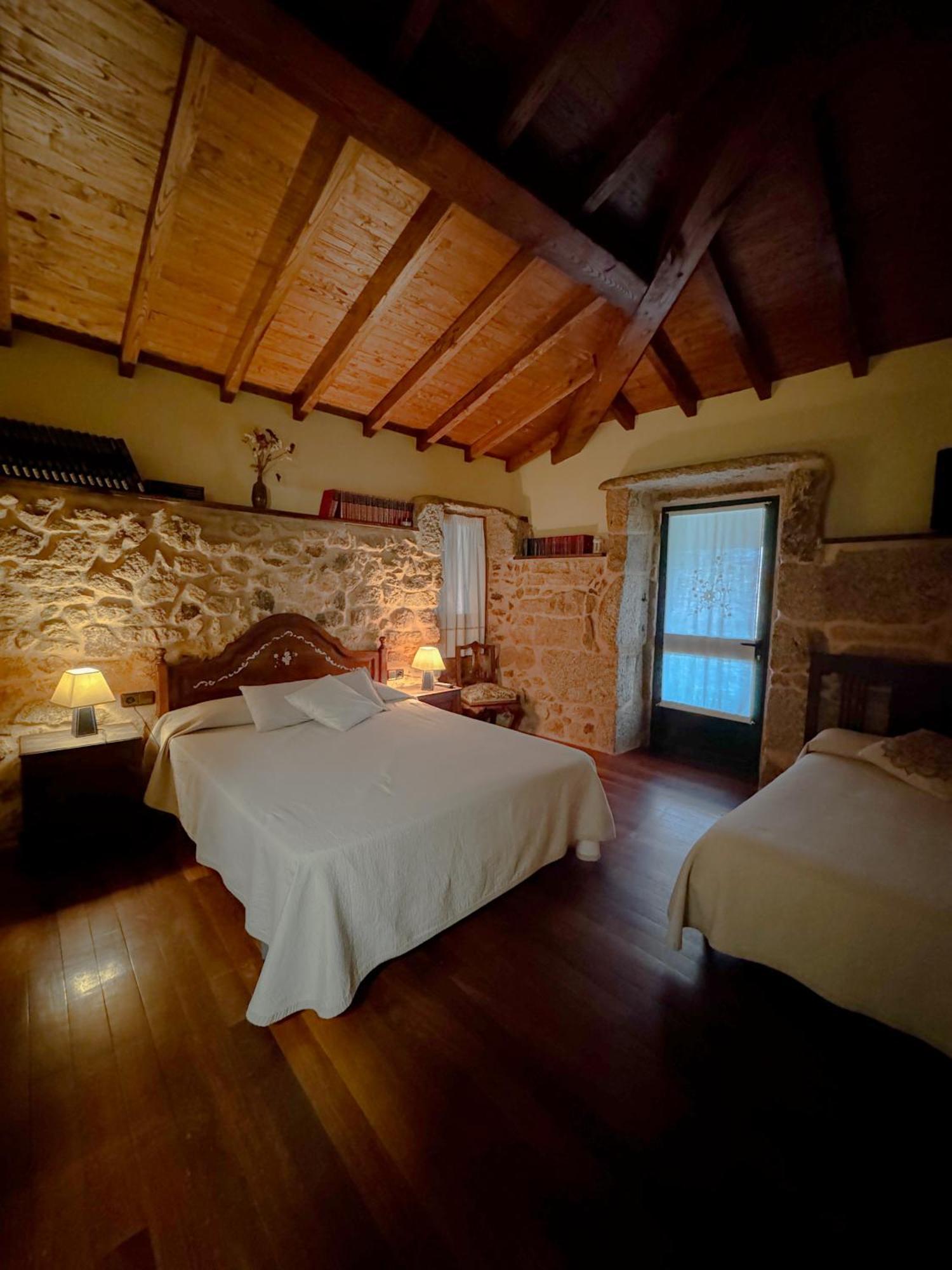 Aldea Figueiredo Guest House Ourense Exterior photo