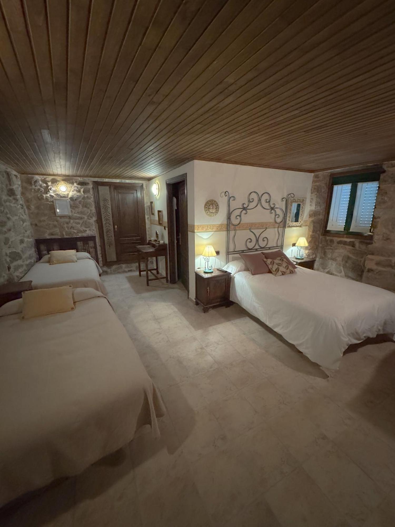 Aldea Figueiredo Guest House Ourense Exterior photo
