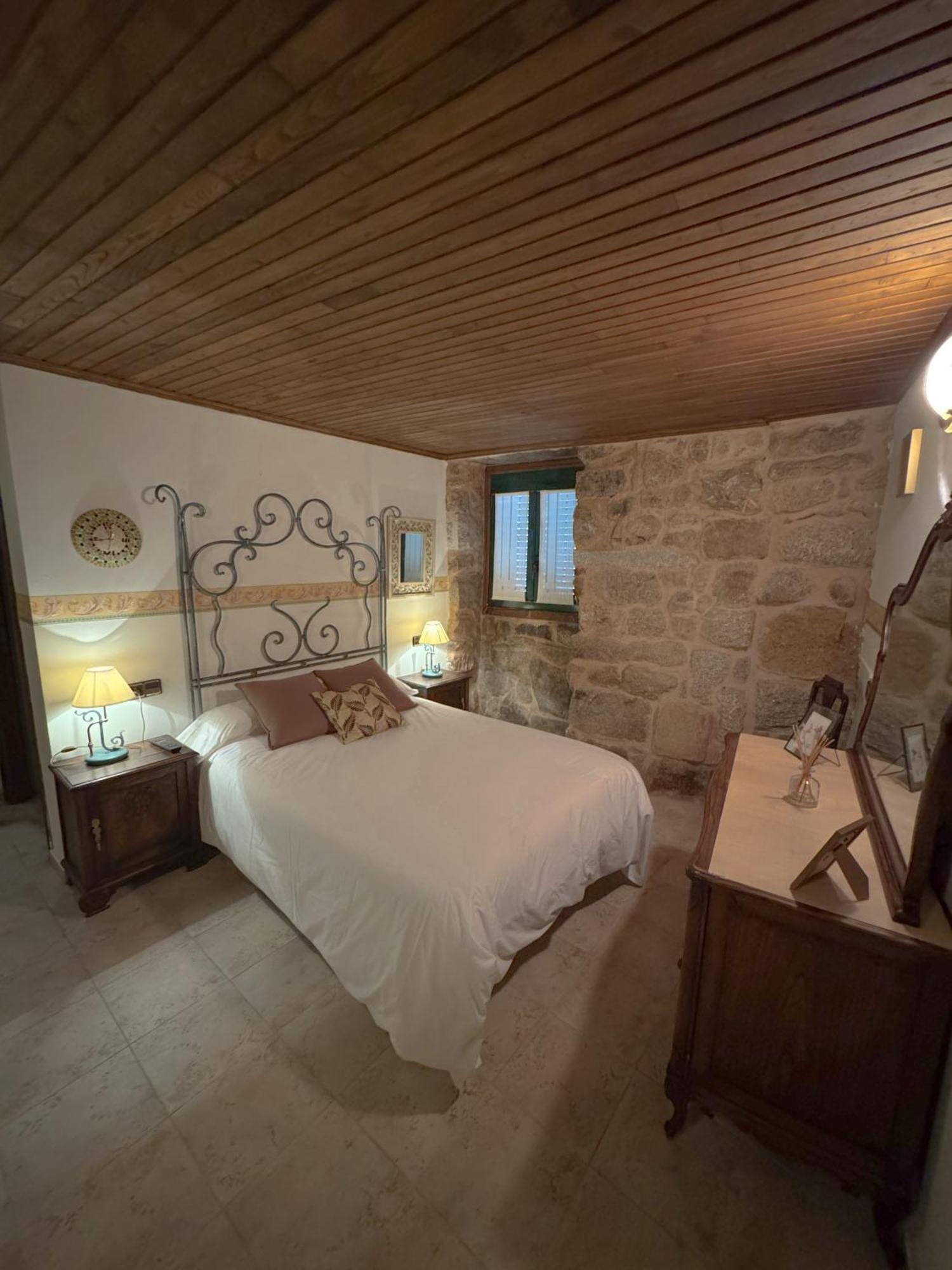 Aldea Figueiredo Guest House Ourense Exterior photo