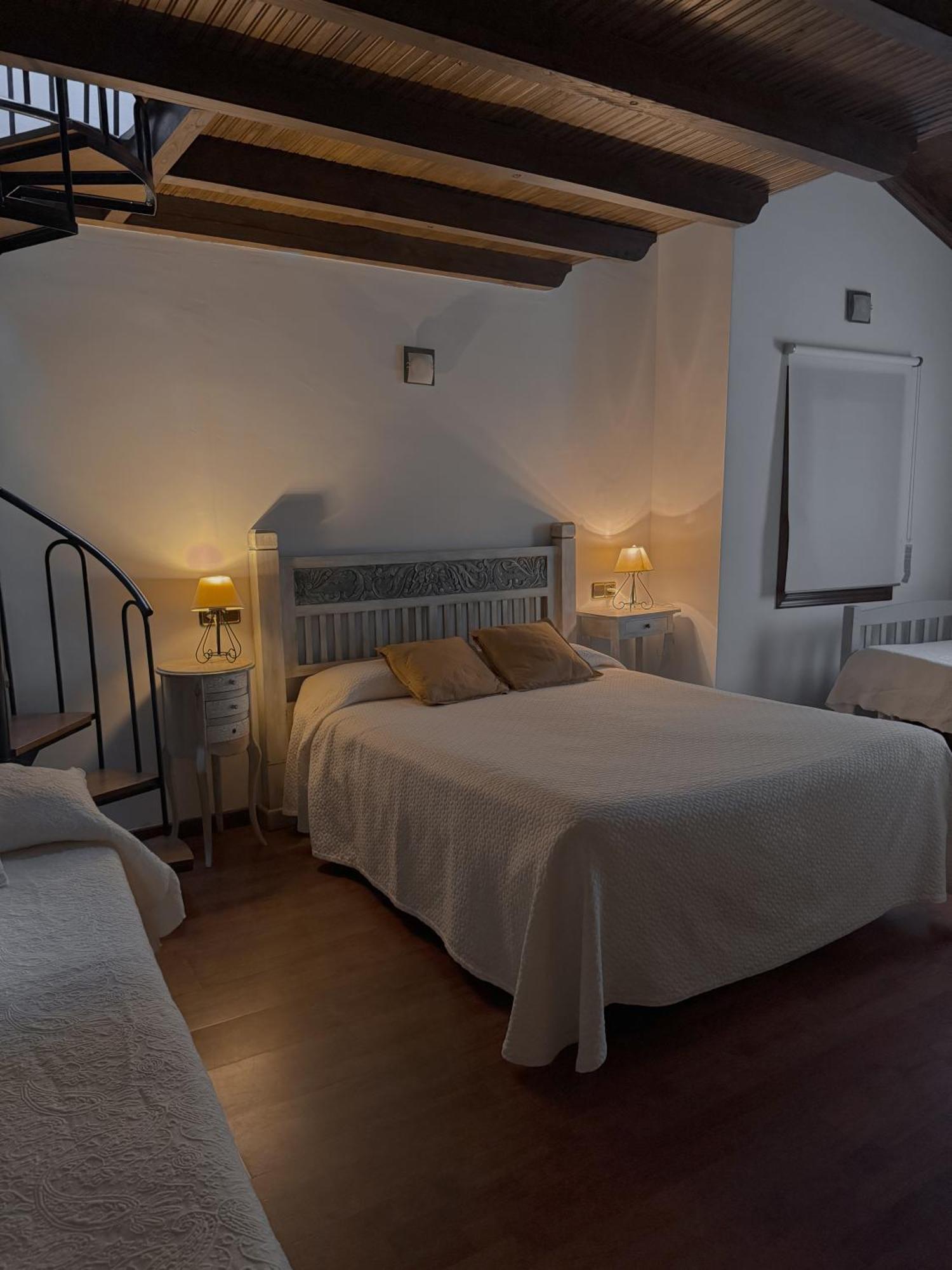 Aldea Figueiredo Guest House Ourense Exterior photo